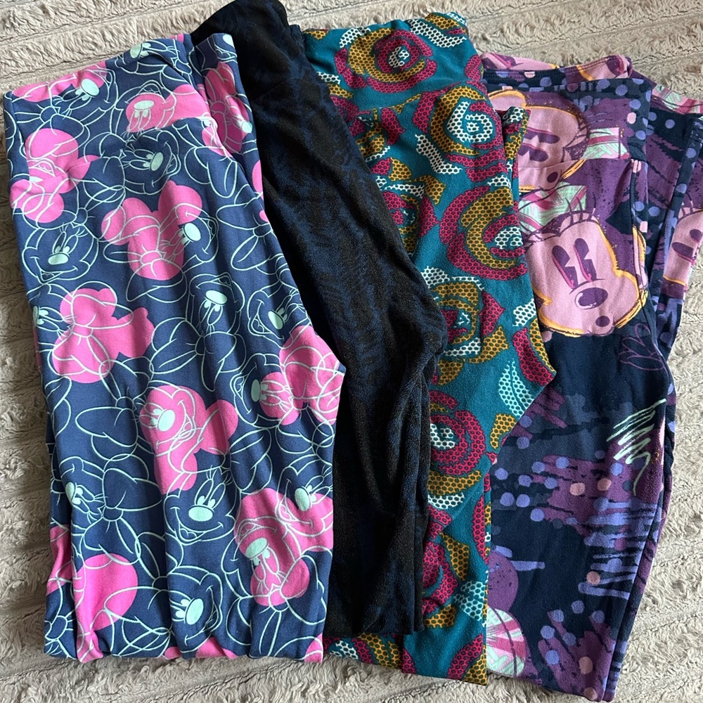 4 Lularoe Leggings
